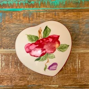 Vtg Pottery Heart PlumRose Ceramic Trinket  Box